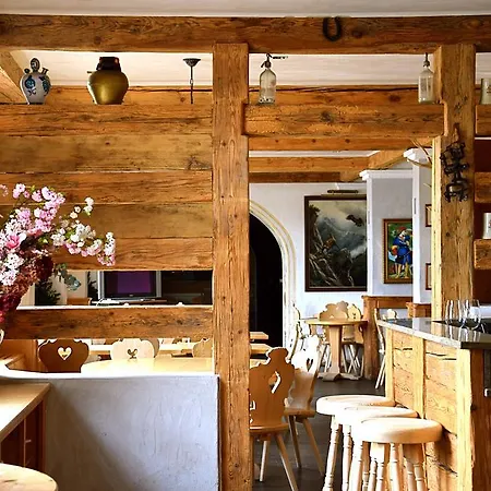 Salastrains Hotell St. Moritz