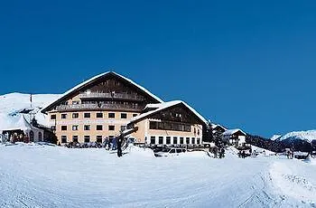 Hotell Salastrains 3*