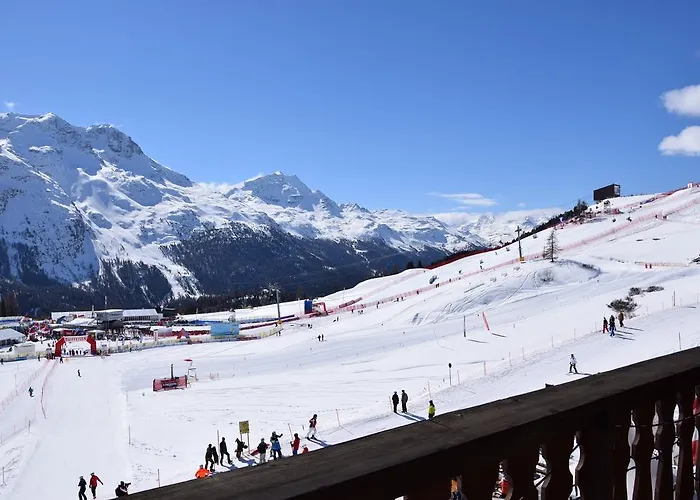 ホテル Salastrains 3*